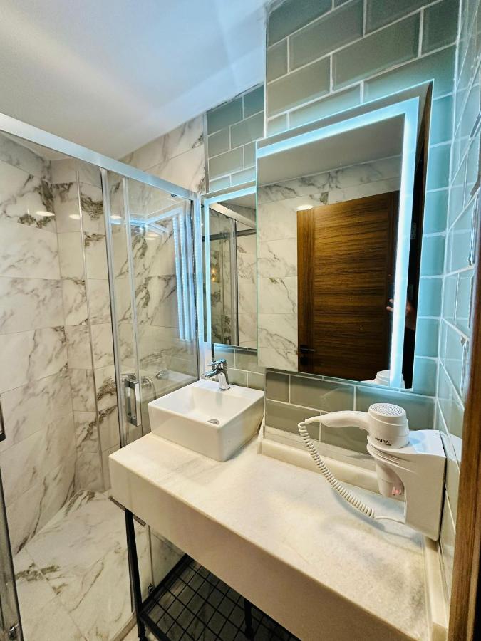 Nice Royal Suite Istanboel Buitenkant foto